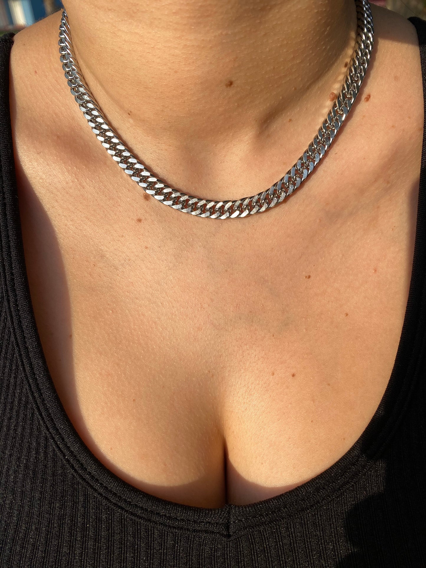 Amir silver choker