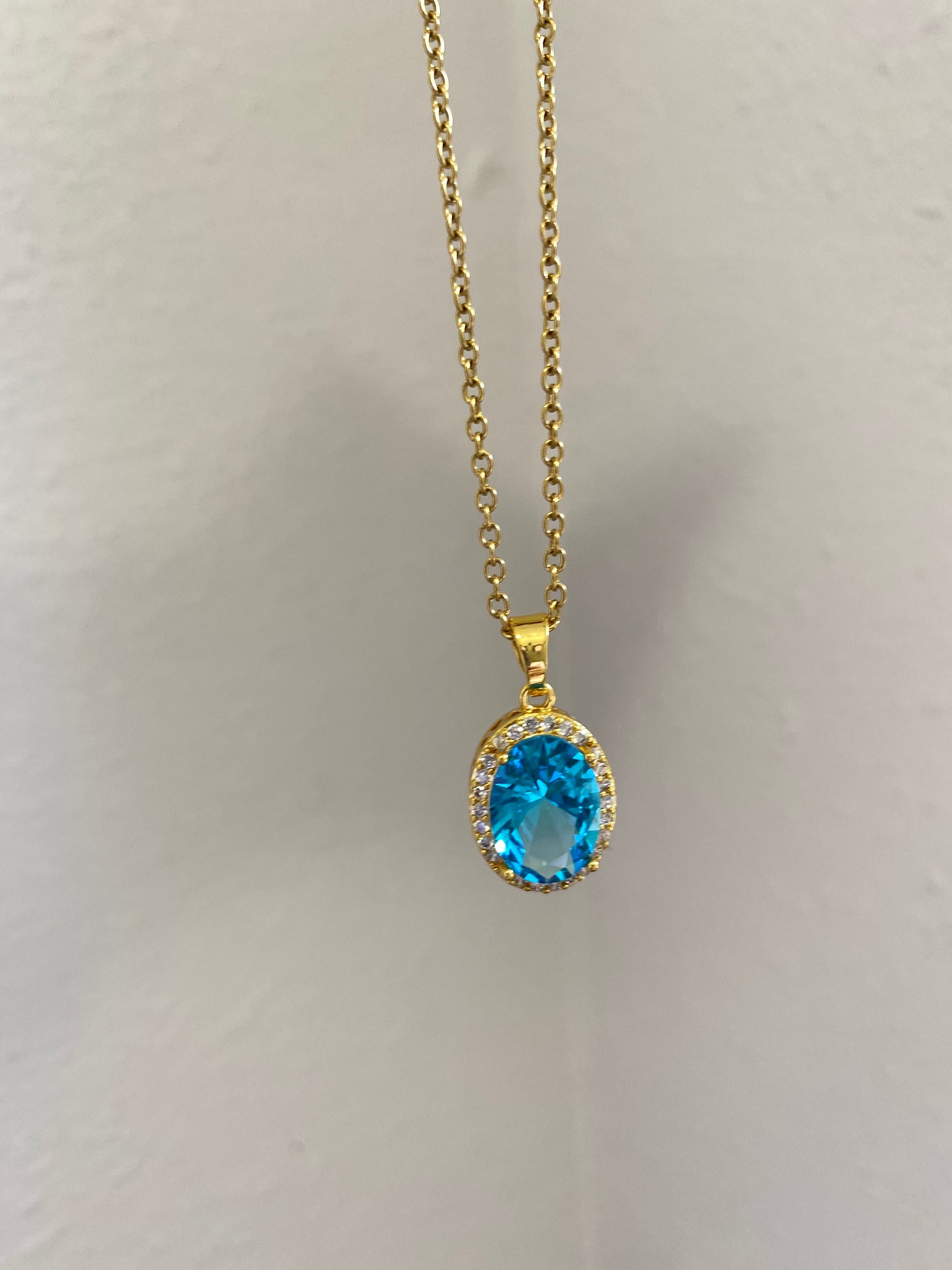 Big Gemstone necklace