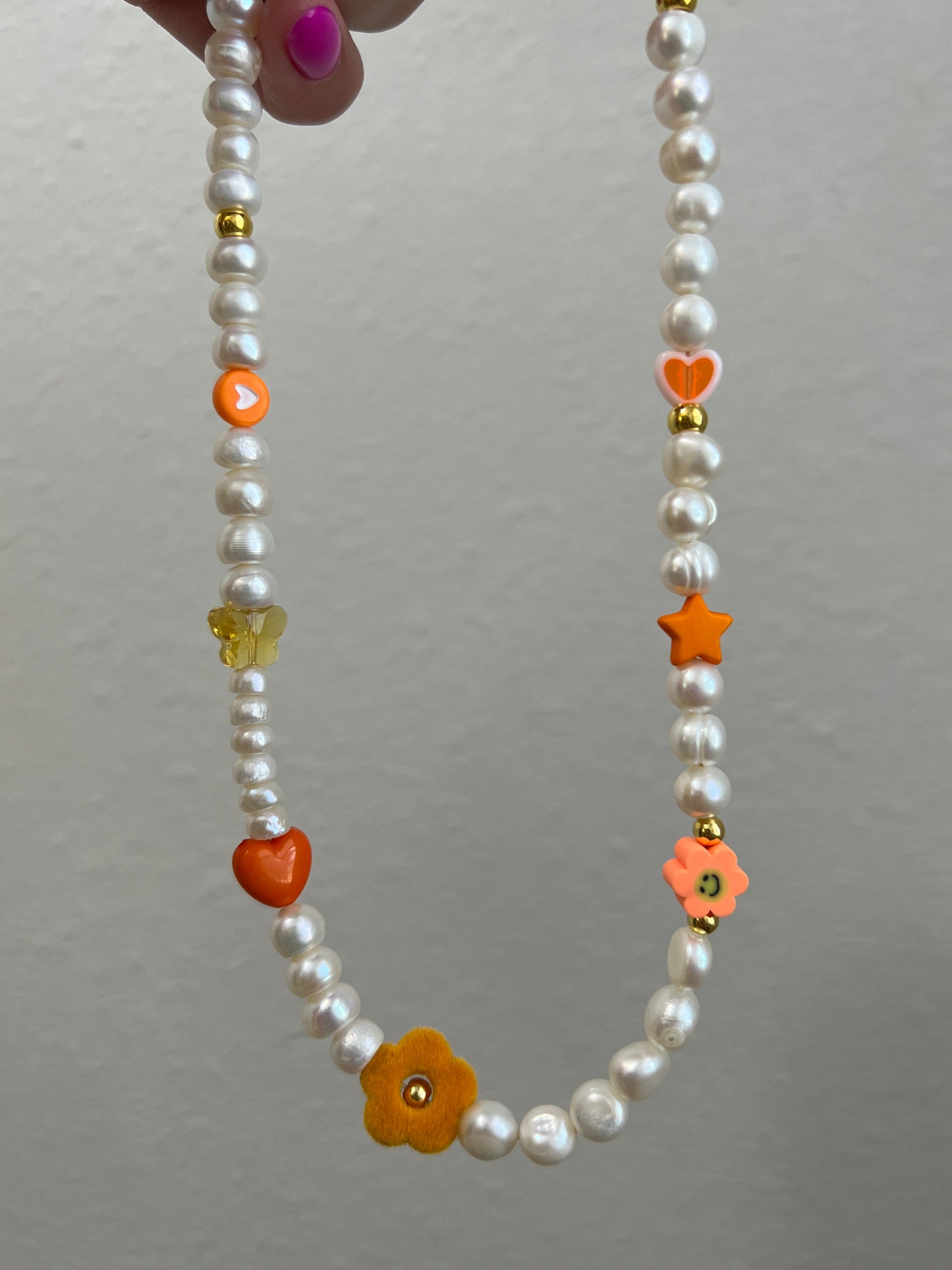 Naranja pearl necklace