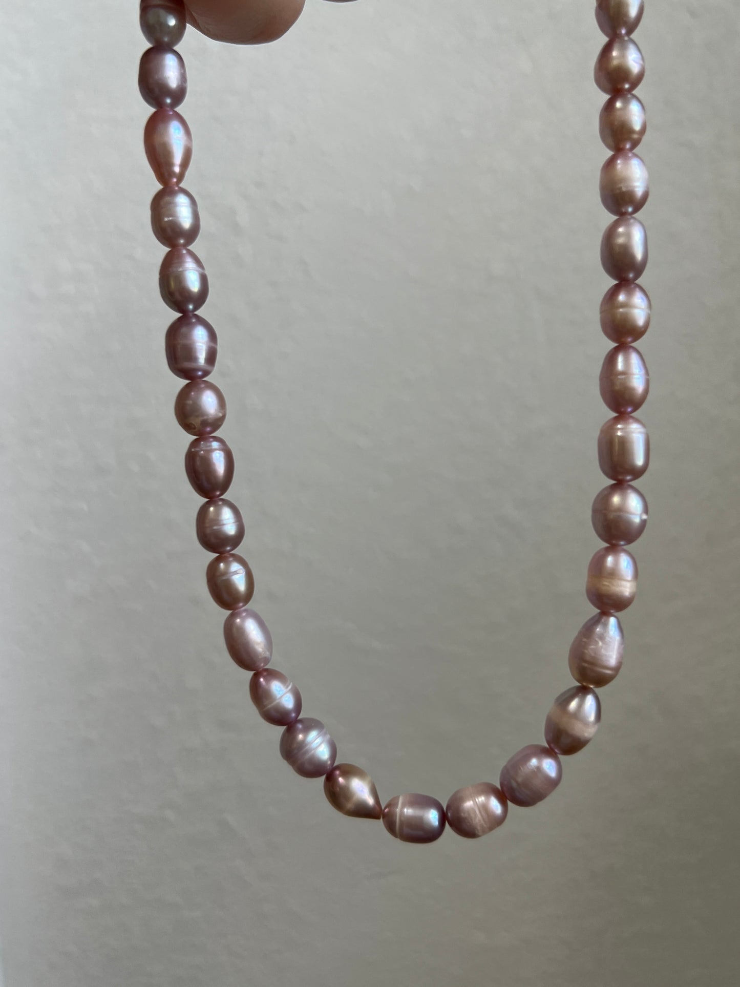 Orchid pearl necklace