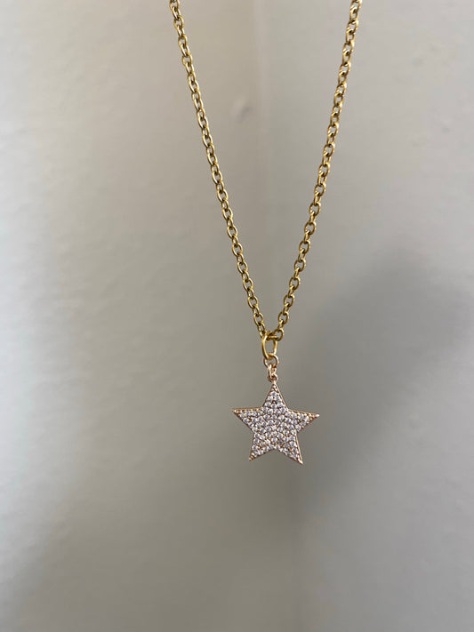 Shiny star necklace