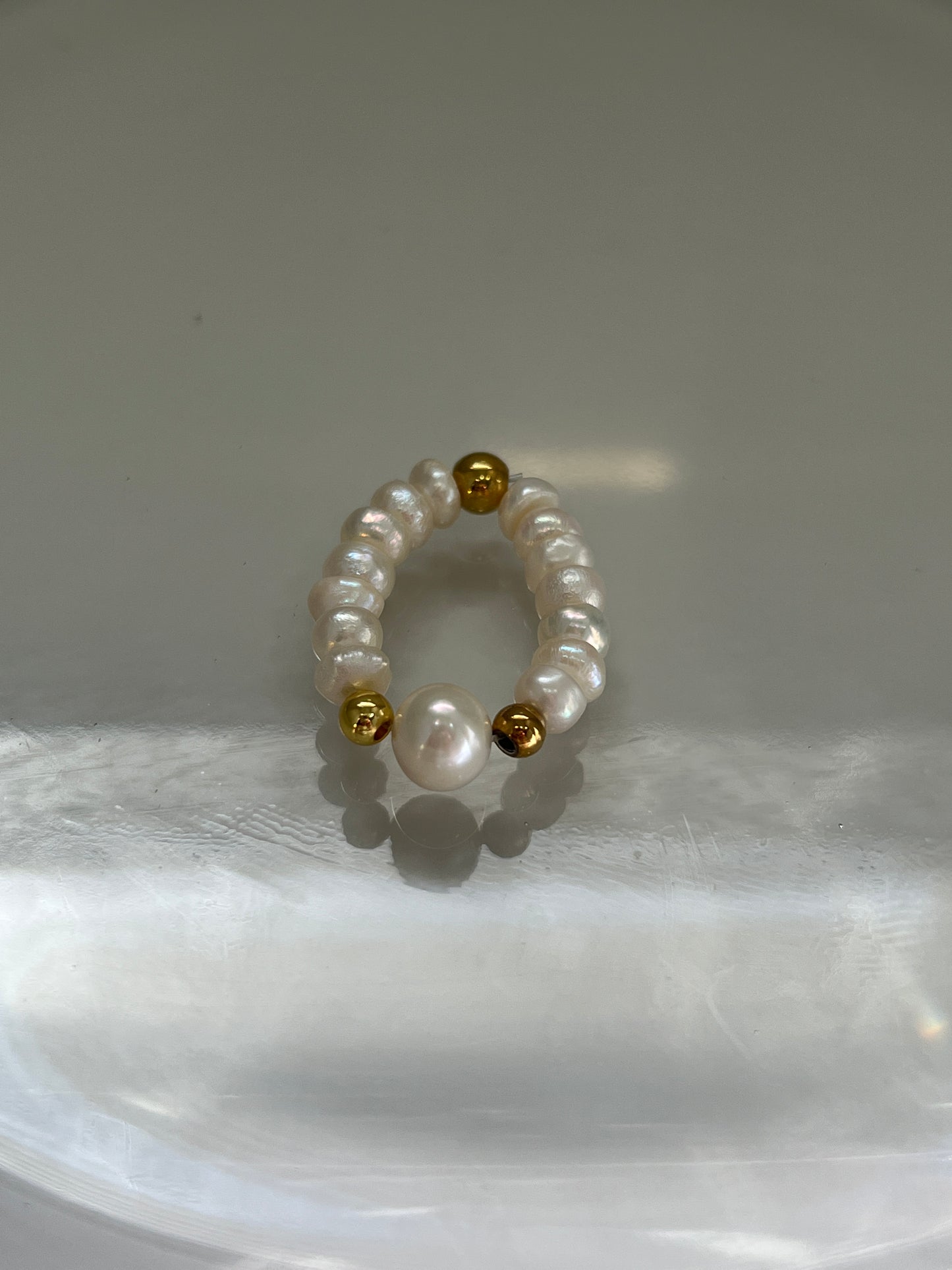 Pearl elastic rings