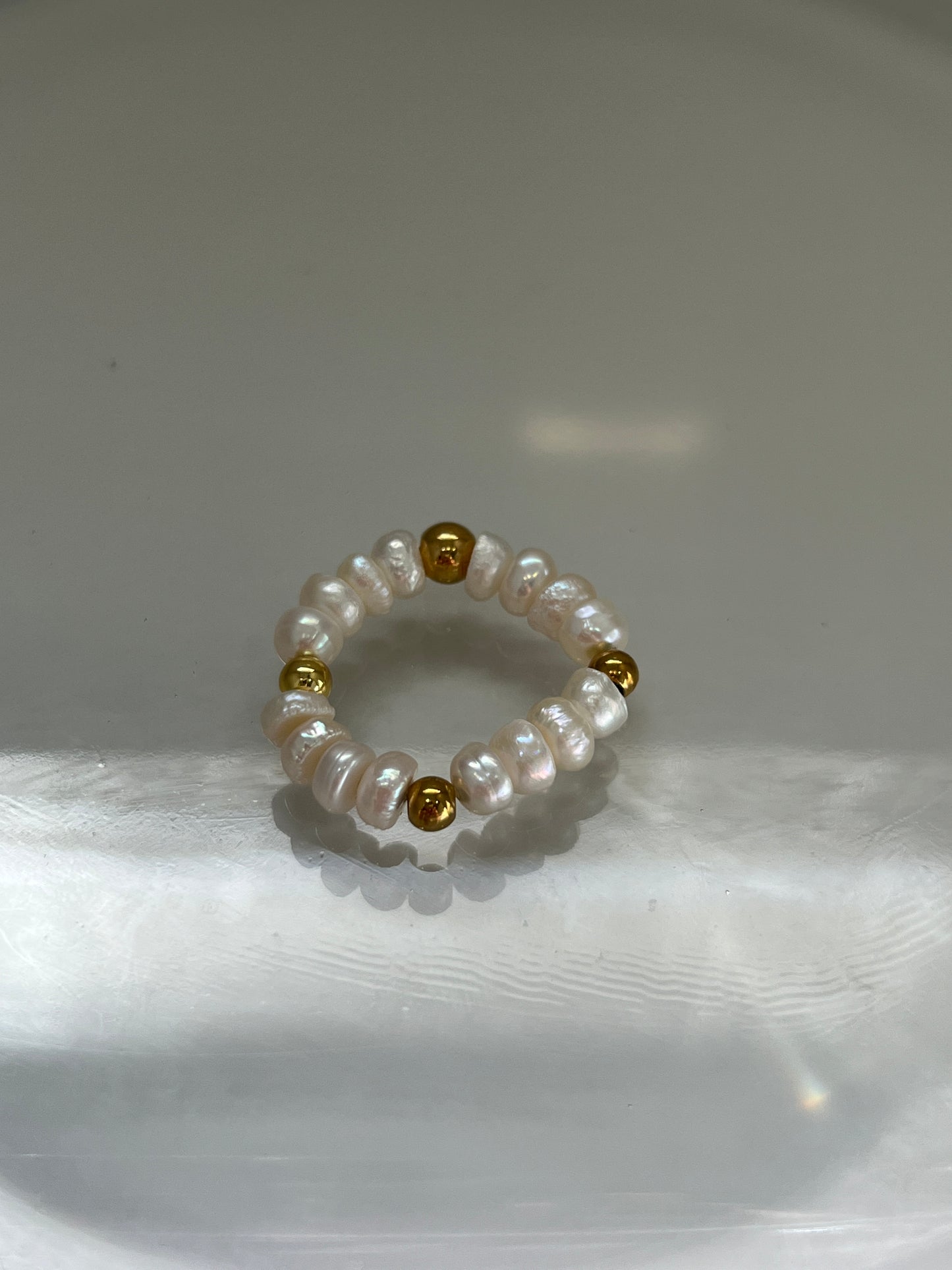 Pearl elastic rings